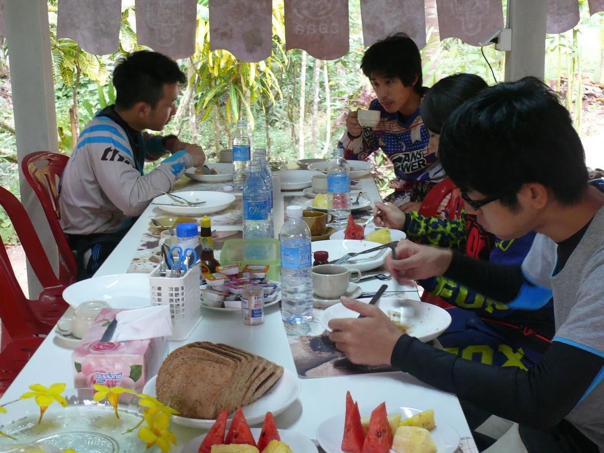 สวนบางบอน บีแอนด์บี อินน์ ปลายพระยา ภายนอก รูปภาพ